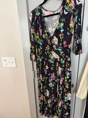 Popsy Black Floral & Butterfly Wrap Midi Dress